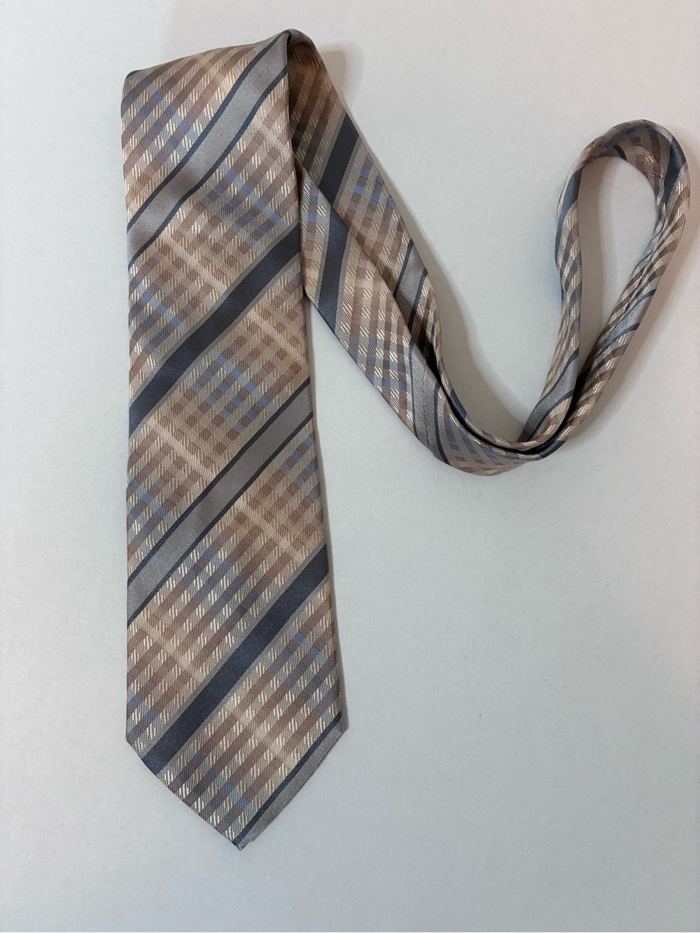 Classic Bugatchi Men's Beige and Gray Striped Tie